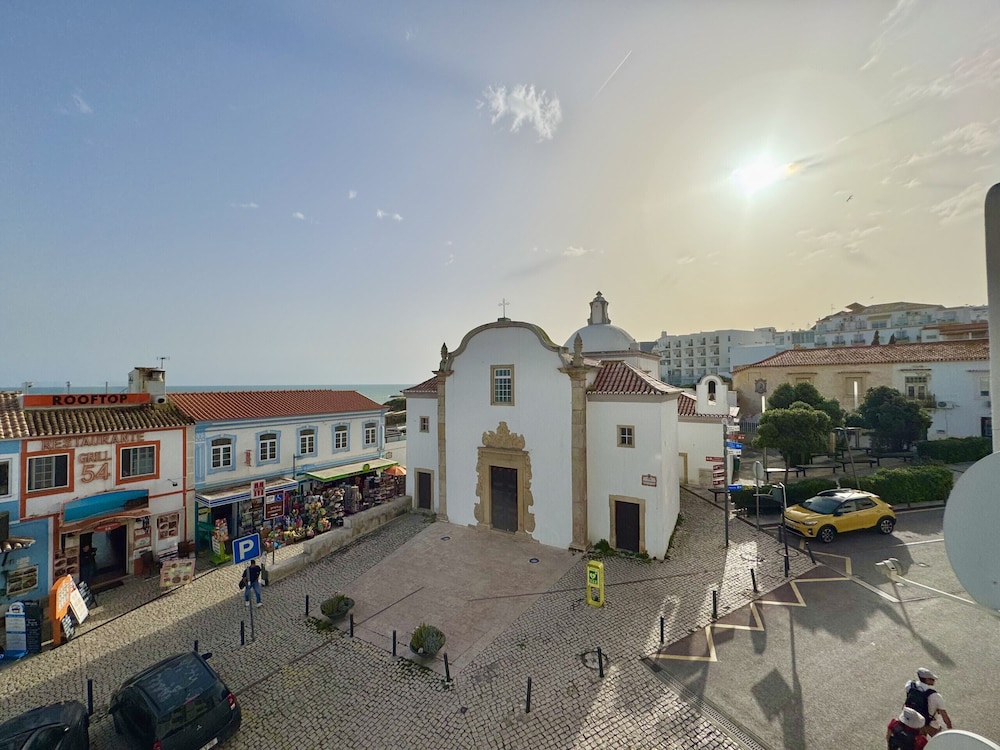 Albufeira Ocean View III by Homing