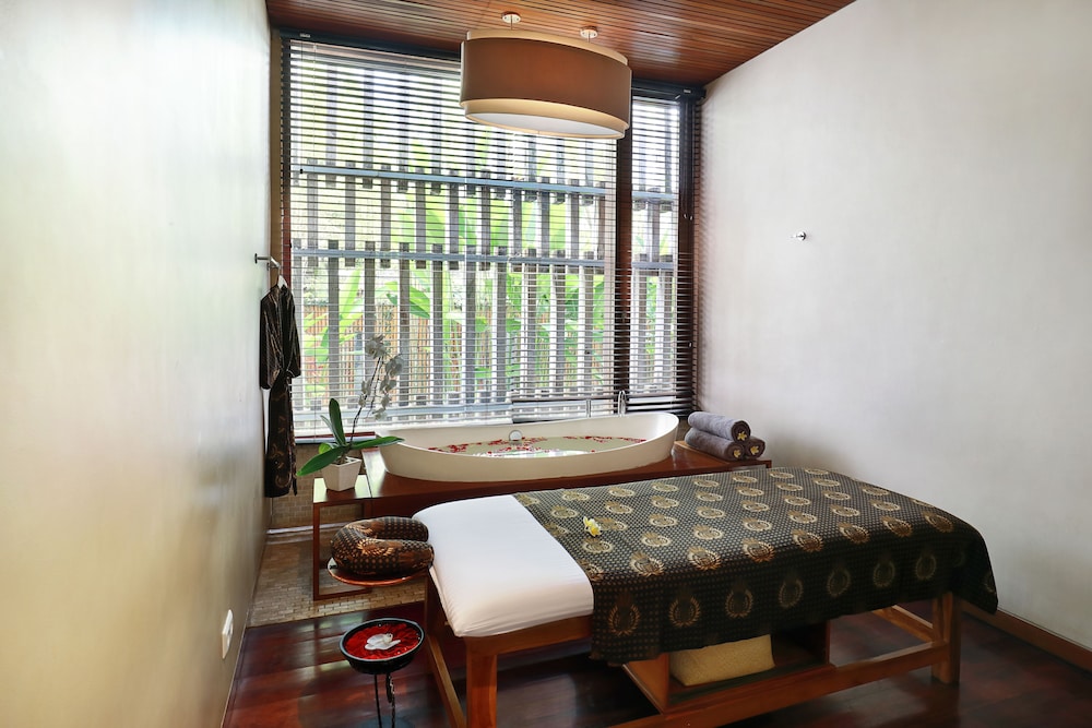 The Elysian Boutique Villa Hotel 56