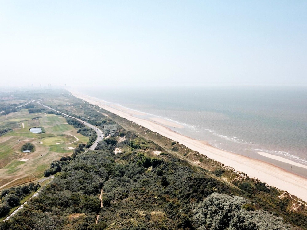 Villa in Wenduine Near Sandy Beaches