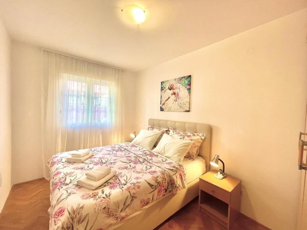 Comfort apartments near the beach