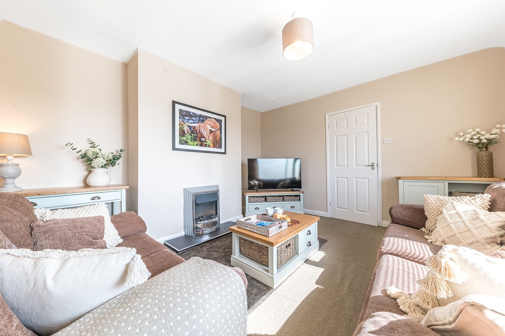 Colt Park Cottage