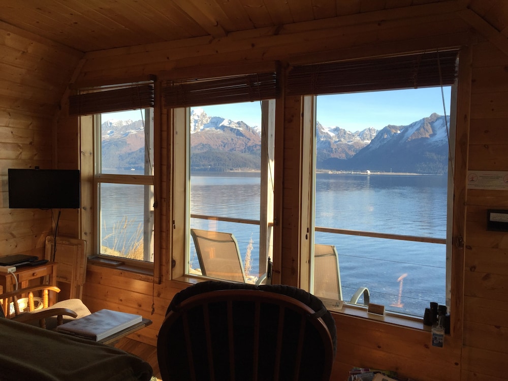 Angels Rest on Resurrection Bay LLC