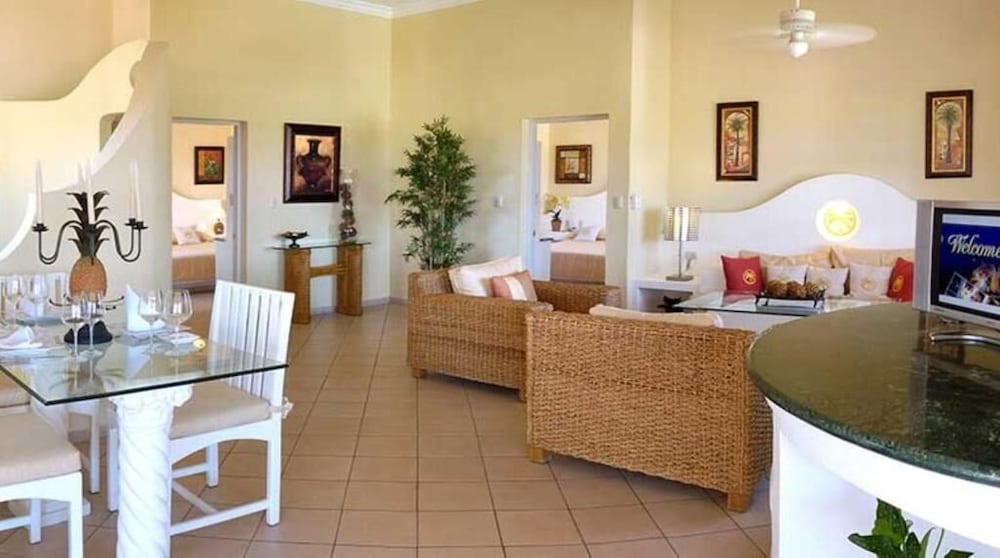 Lifestyle Crown Residence Suites - All Inclusive - Property Image 30