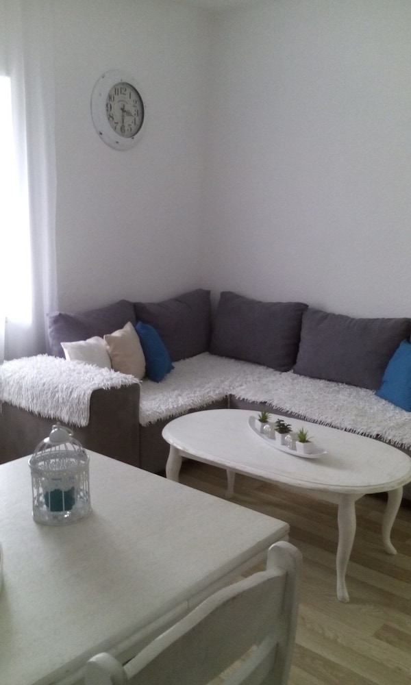 Ivana Apartments