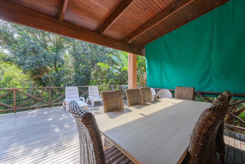 San Lameer Villa Rentals 2602