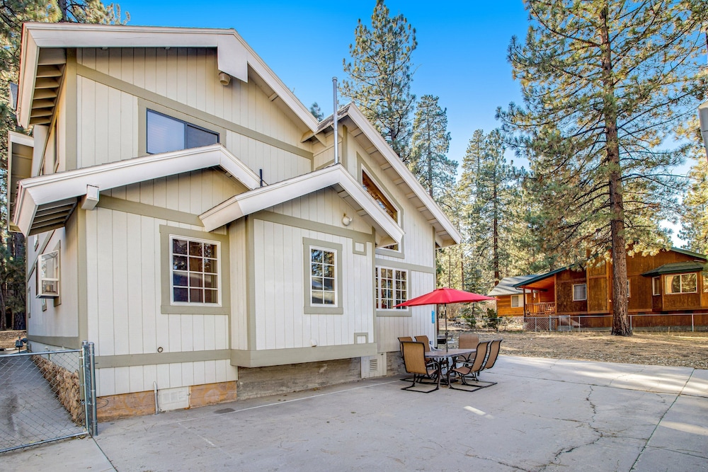 Summit Hideaway #445