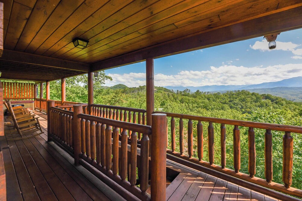 Starr Crest Lodge