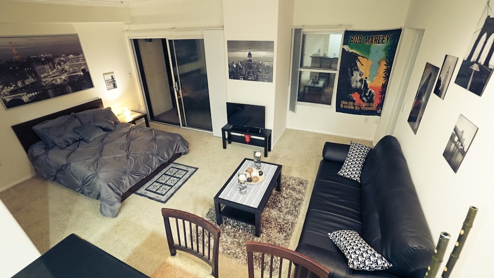 New Lyfe Finest Luxury Apartment