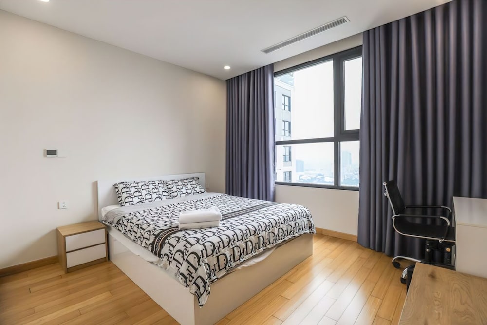 The Zei Plaza Luxury Apartments