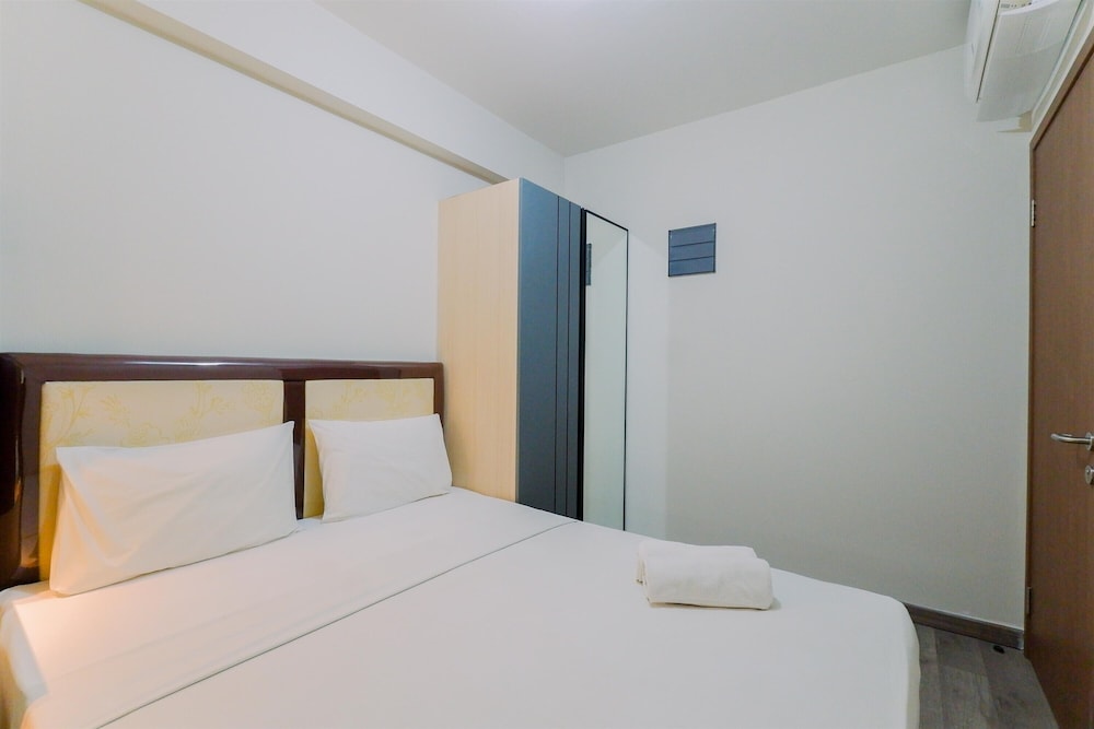 Good Price and Warm 2BR at Podomoro Golf View Apartment