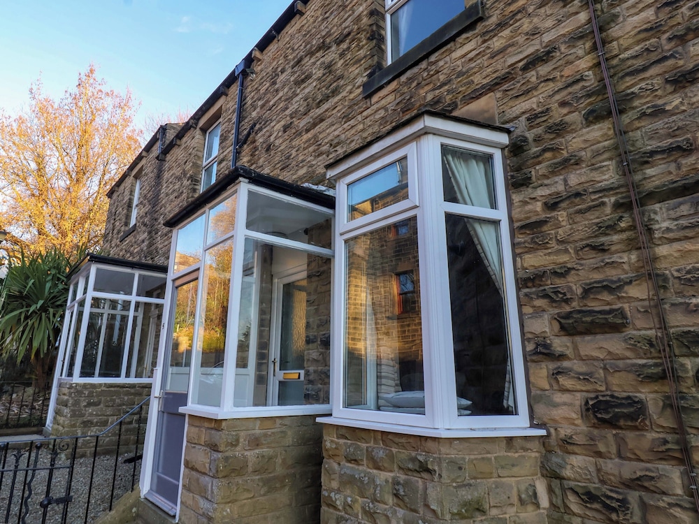 5 Hamilton Terrace