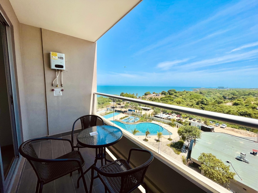Apartamentos Santa Marina by C - HOST