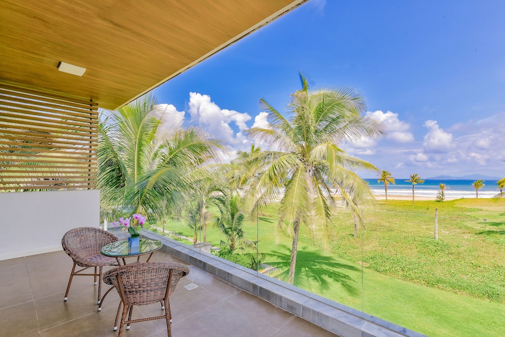 Ocean Luxury Villas Danang