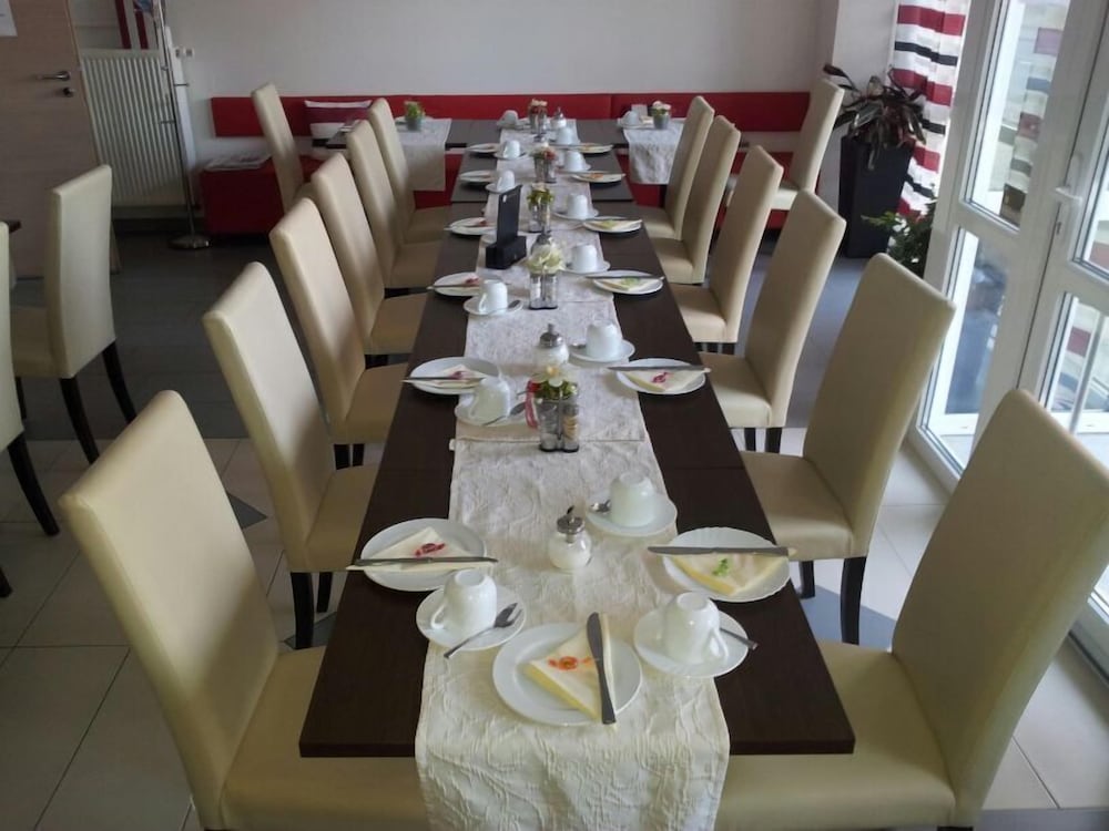 City Hotel Garni Ahlen - Property Image 15
