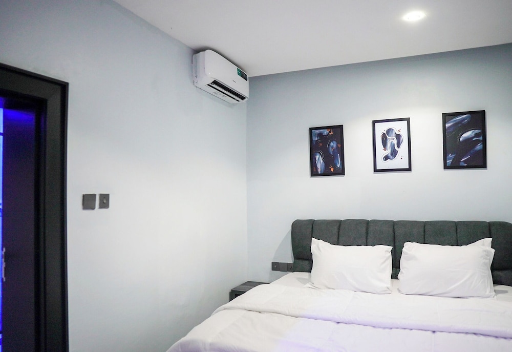 Cedarwood Apartment