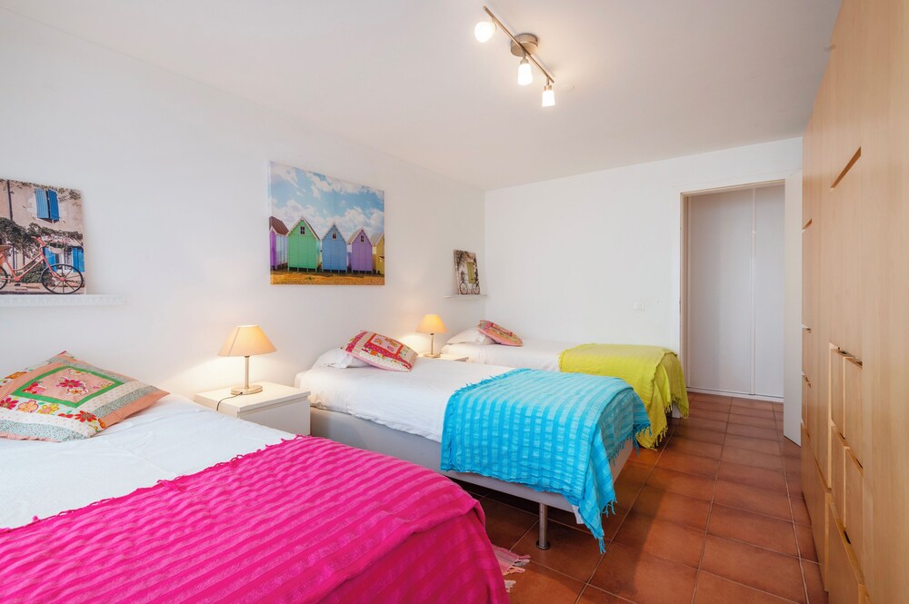 Sunny 5BR Villa at Prainha Club