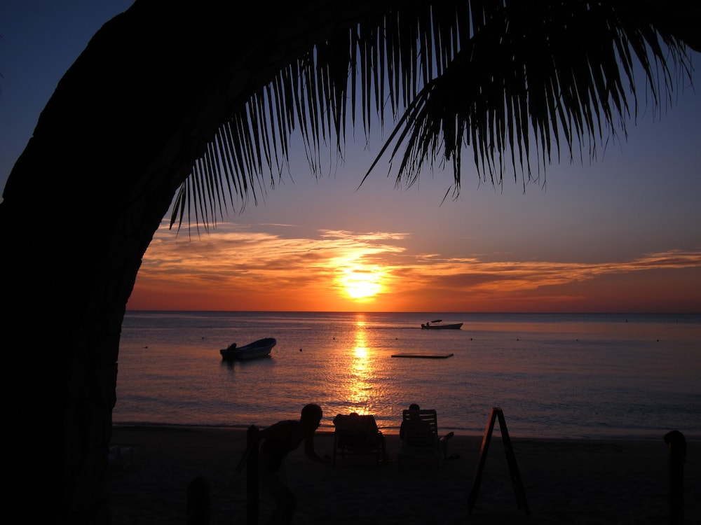 Bananarama Dive & Beach Resort