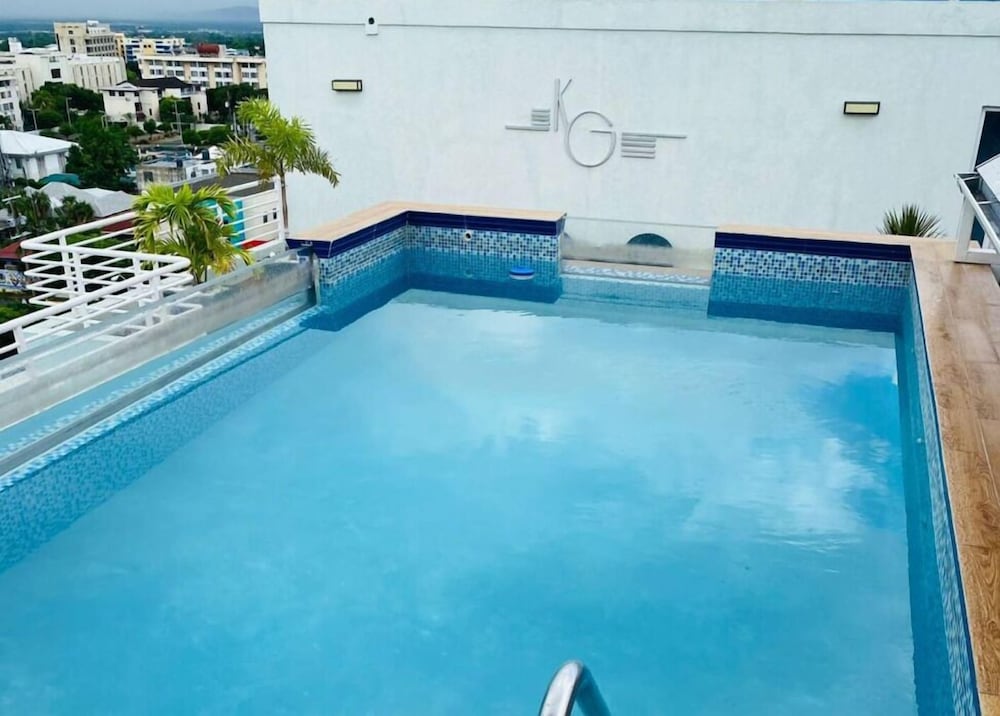 1 Bedroom Mountain Retreat New Kingston