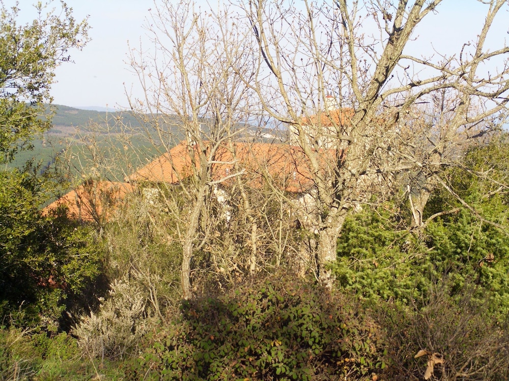 Ariadne Eco Retreat