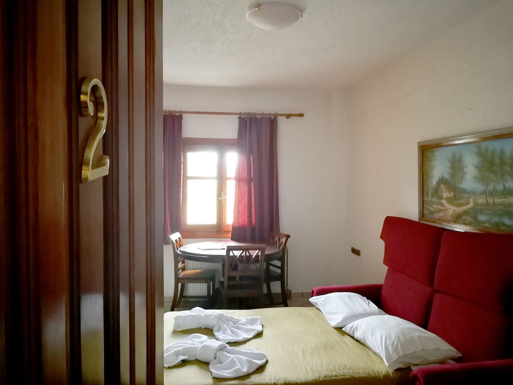 Nikky's Place - Property Image 13