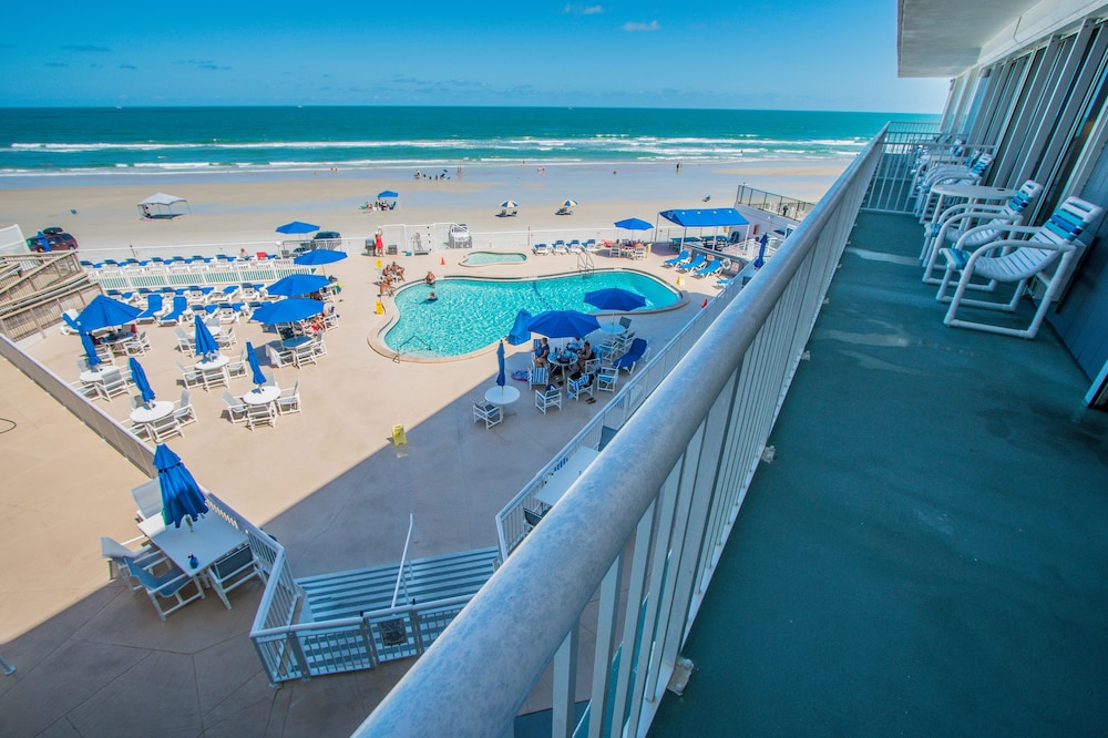 Sea Club IV