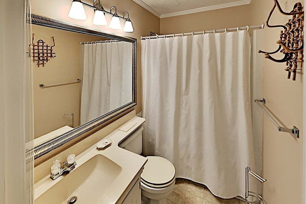 A Place At The Beach Iv G231 2 Bedroom Condo