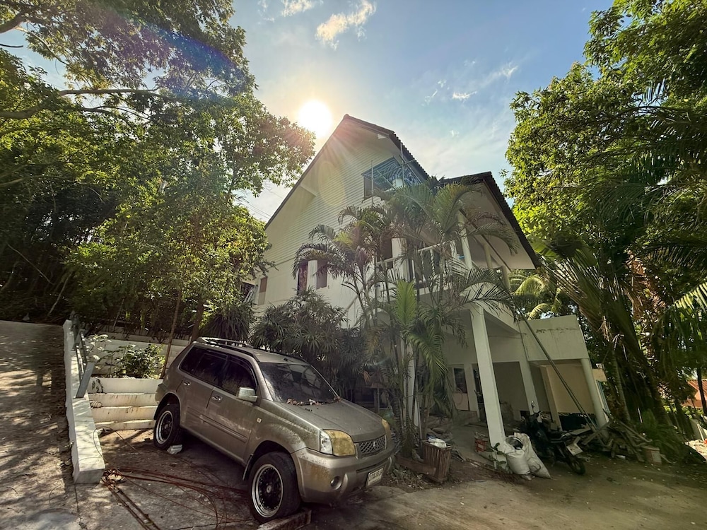 Secluded Paradise Villa in Ko Pha-ngan With Private Pool