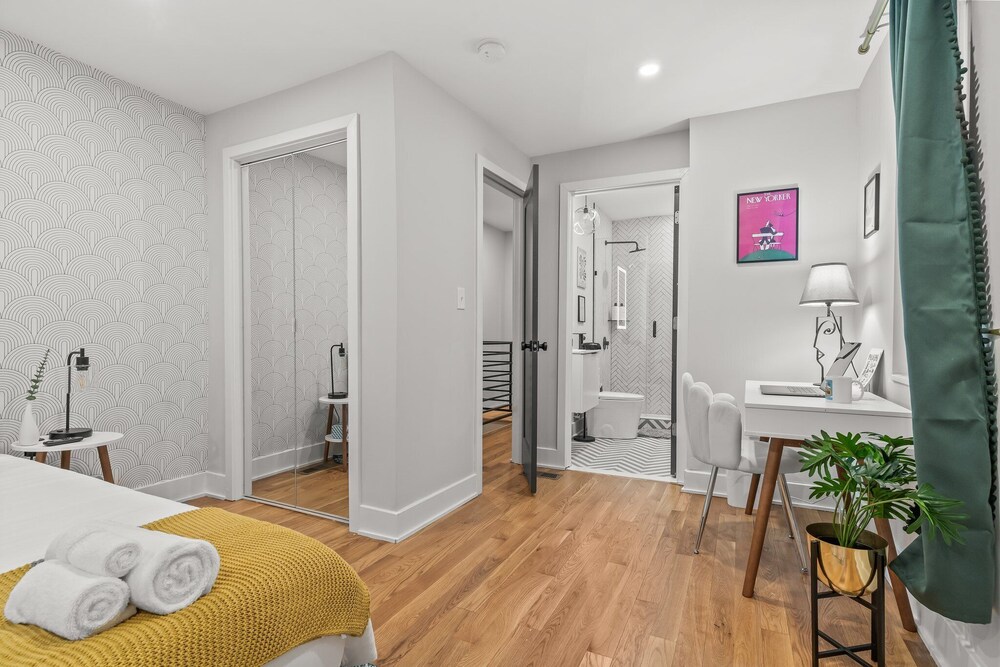 Stylish 3-Bedroom Home in Philly - Property Image 12