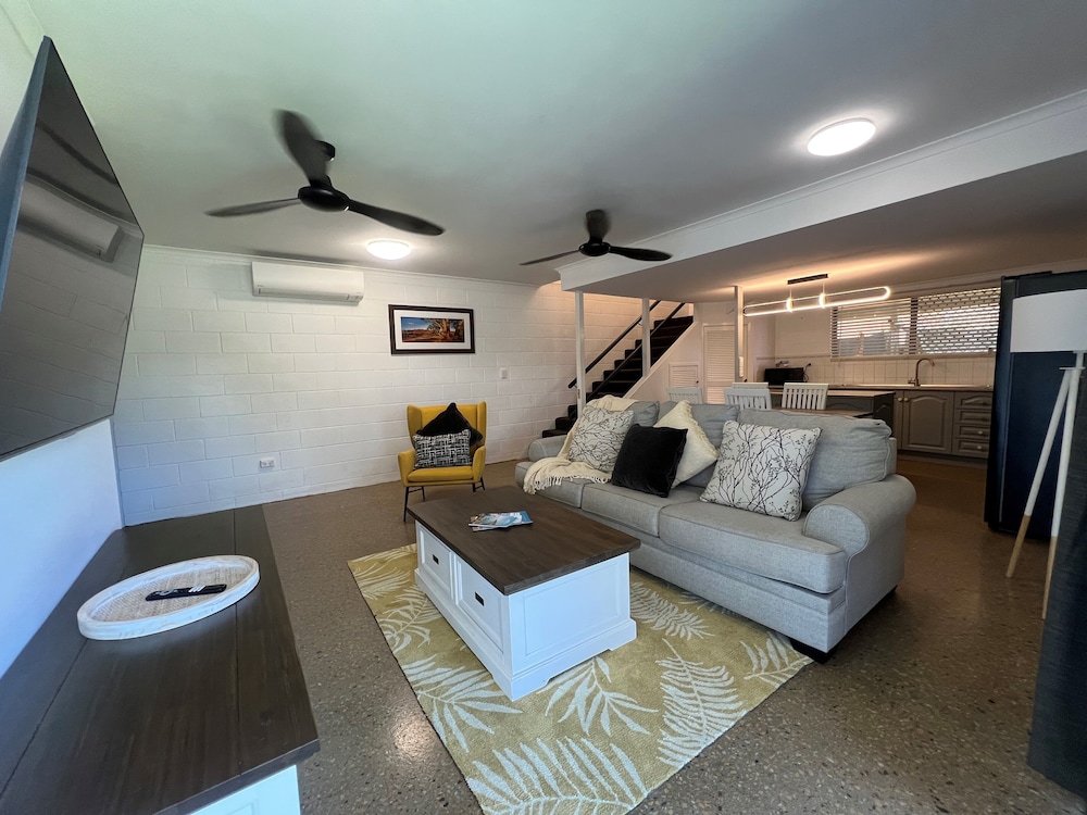 Motel on Mitchell view 4