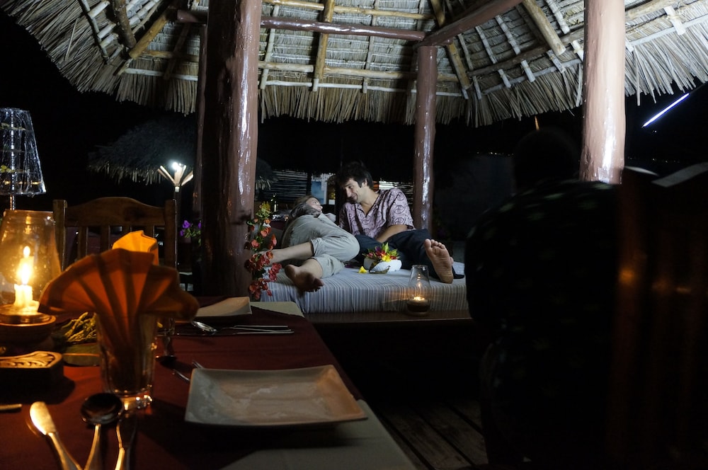 Mnarani Beach Cottages