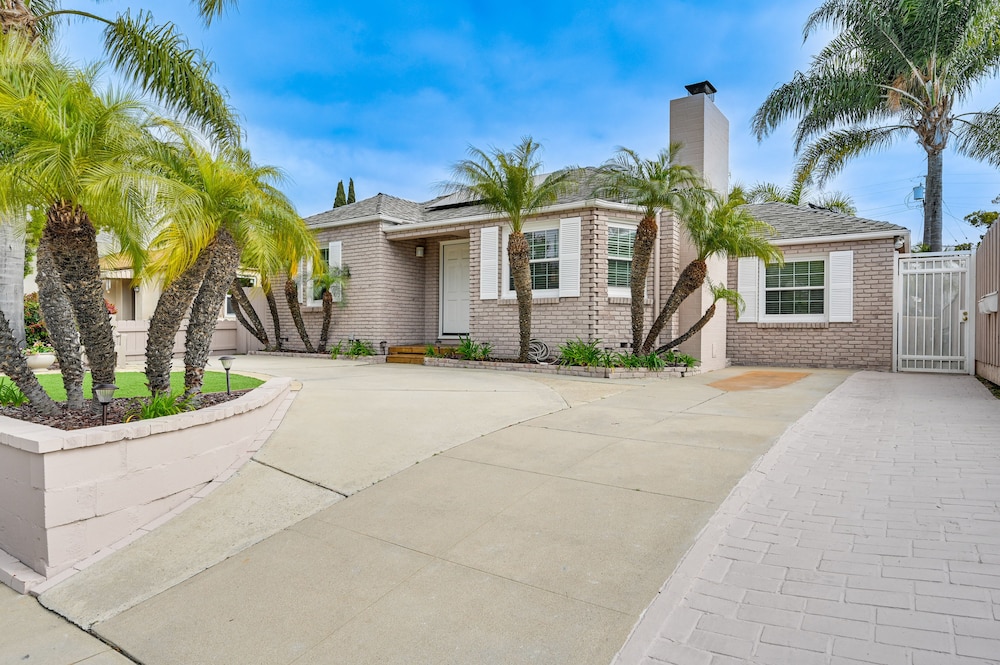 Home Near Mission Bay, Sea World & U of San Diego! view 5