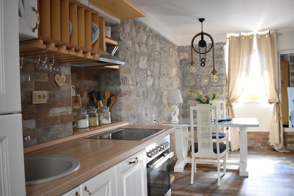 Apartments Villa Serventi