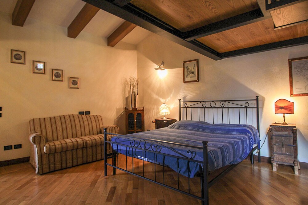 Villa Este con Piscina