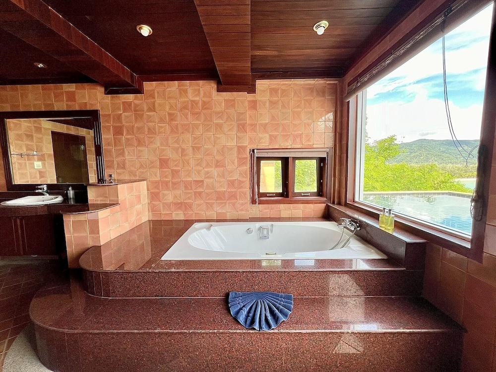 Jaokhun Bayview Kamala Phuket