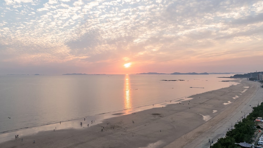 Boryeong The Daecheon Story Pension