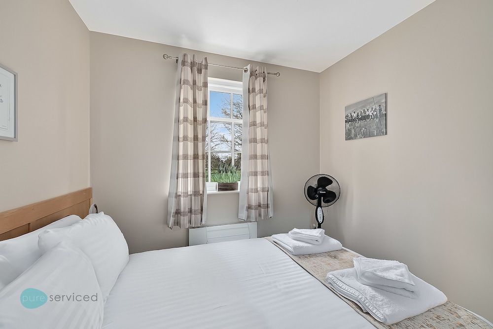 3 Bed - The Boundary by Smart Welcomes