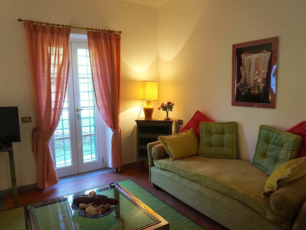 Agriturismo Poggio la Fioraia