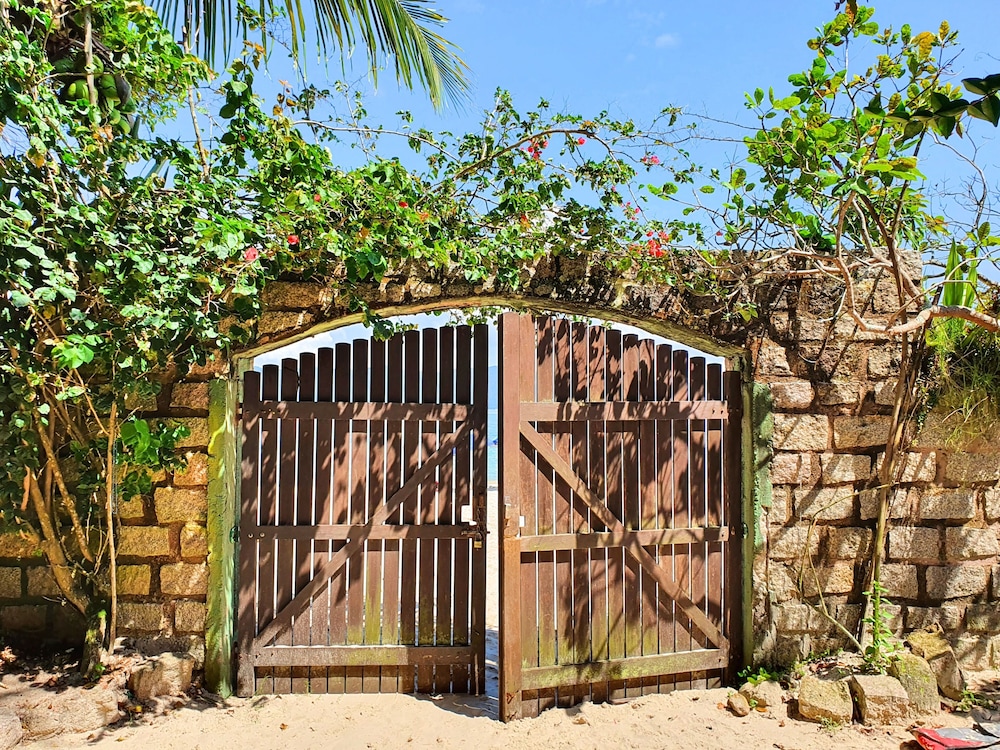 Villa Daniella - Beach Homes