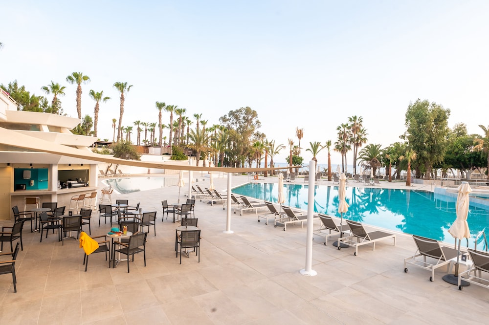 Limassol Vacations - Elias Beach Hotel - Property Image 2