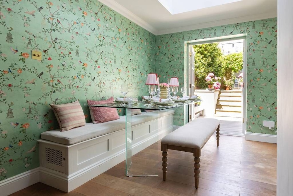 Westbourne Park Road Xvii by Onefinestay