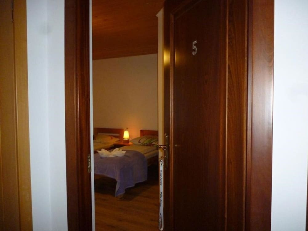 Photo 30