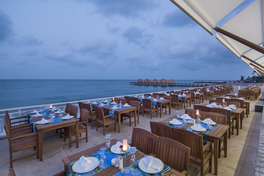Nirvana Mediterranean Excellence - All Inclusive