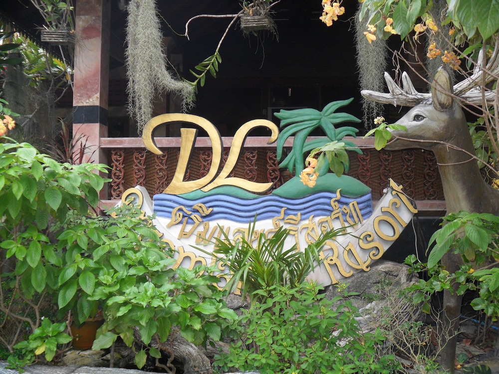 Dreamland Resort