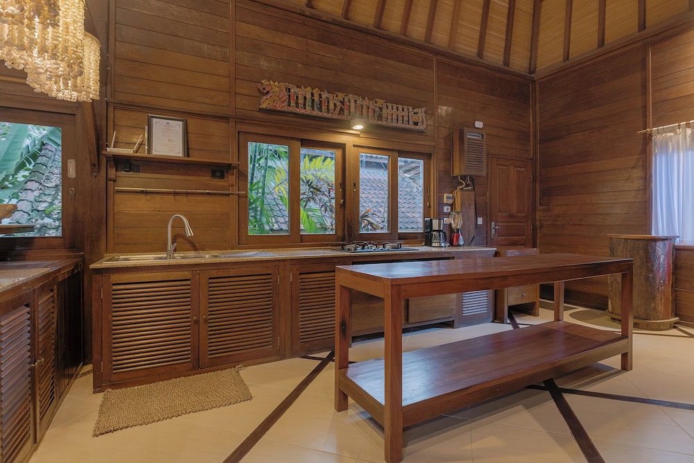 Sungai Villa by Betterplace