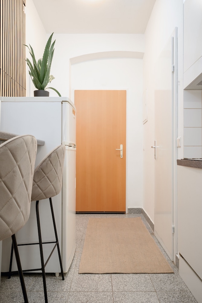 Designer Apartments - Near Danube