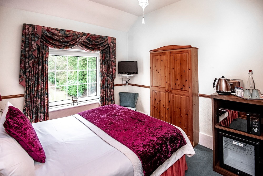 Trivelles Waterhall Country Hotel - Gatwick