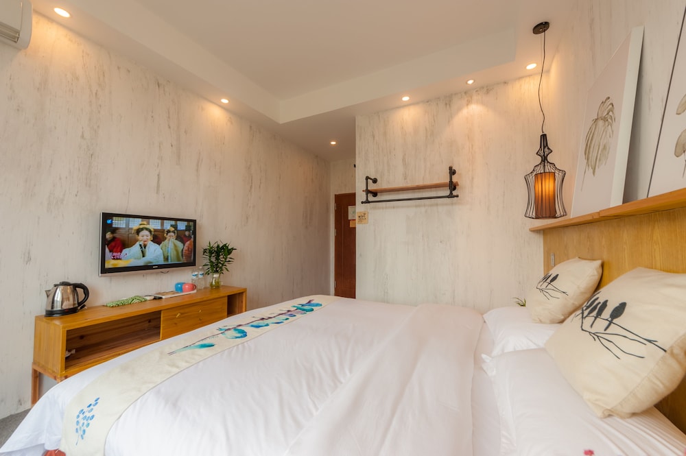 Yangshuo 9 Time Hotel
