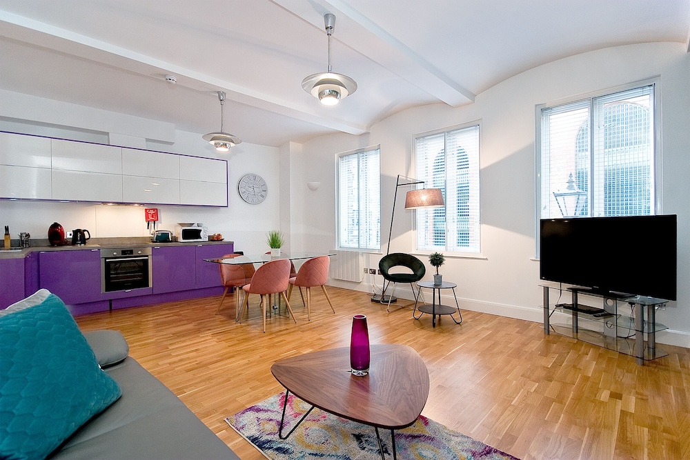 Mulberry House London by City Living London
