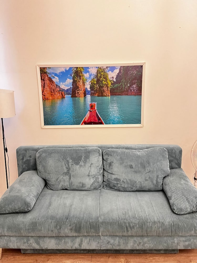 Cozy 2BR Apartment Near Meidling Station