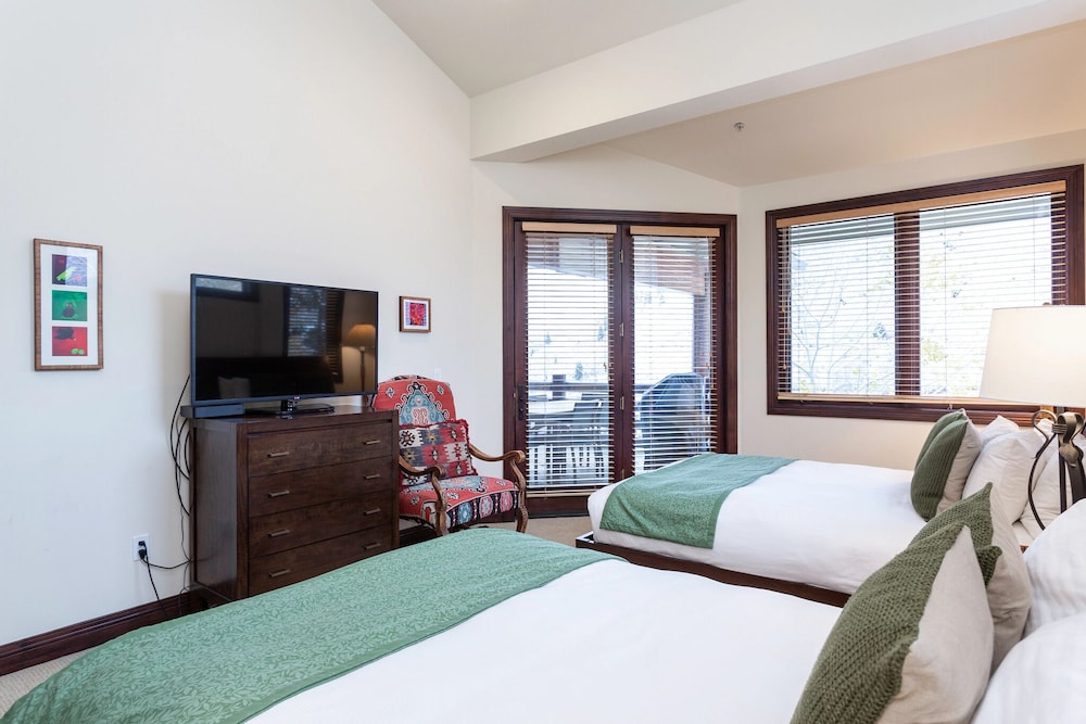 Trail's End Lodge at Deer Valley Resort - Four Bedroom Residence with Spa #505 4 Condo